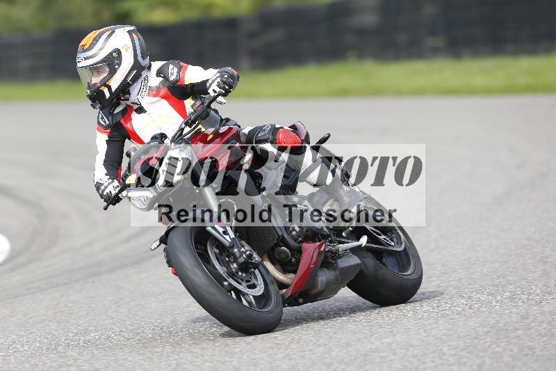 /53 16.09.2025 Track Day Domi Aegerter ADR/Gruppe gelb/111